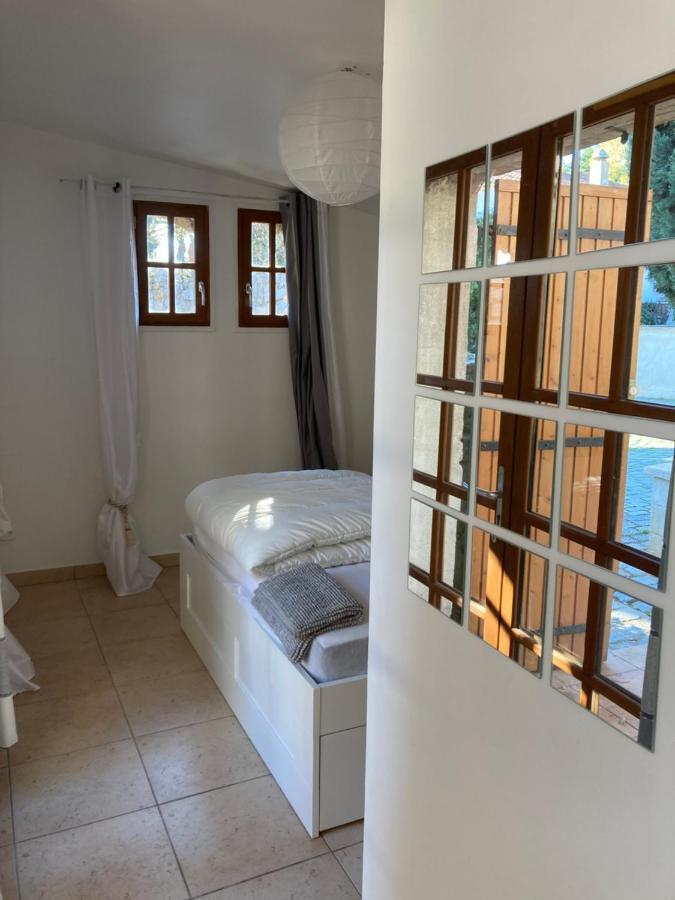 Gite Encore Un Soir Hyères Exteriér fotografie