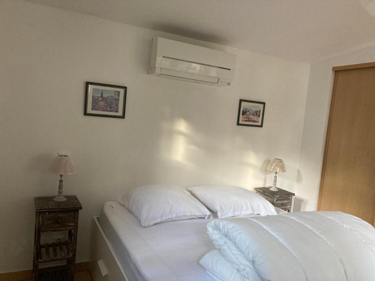 Gite Encore Un Soir Hyères Exteriér fotografie